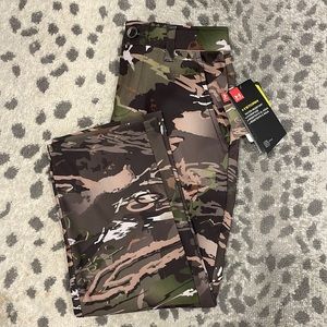 Under Armour boys camo water resistant pants